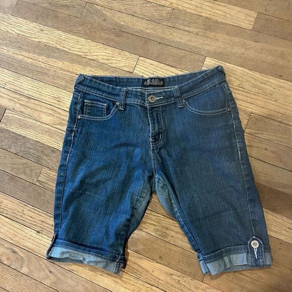 Be Girl Jean shorts Bermuda length size 11/12 junior - Picture 1 of 8